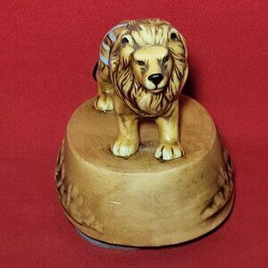 Vintage Willitts Melodies Rotating Lion Carousel Music Box Plays Its A Small Wor